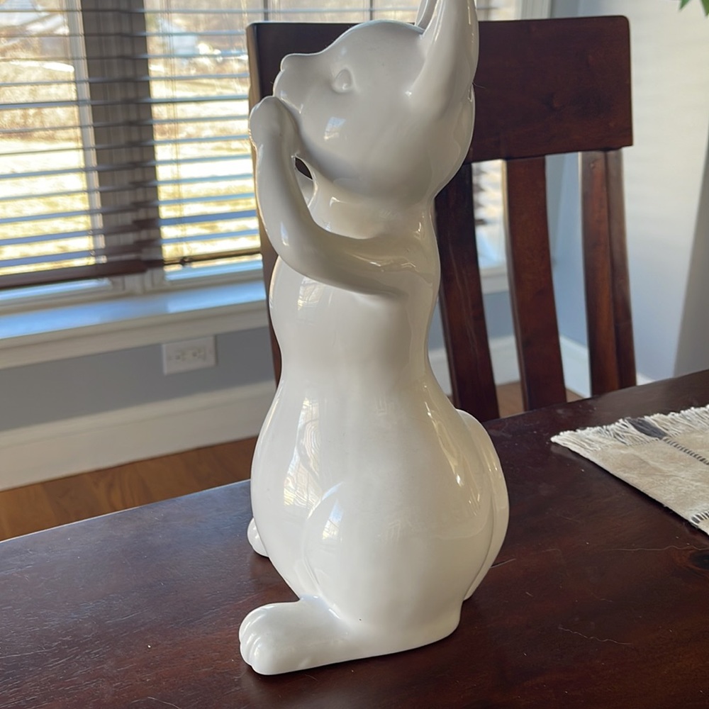 Cat Statue - Picture 2 of 2
